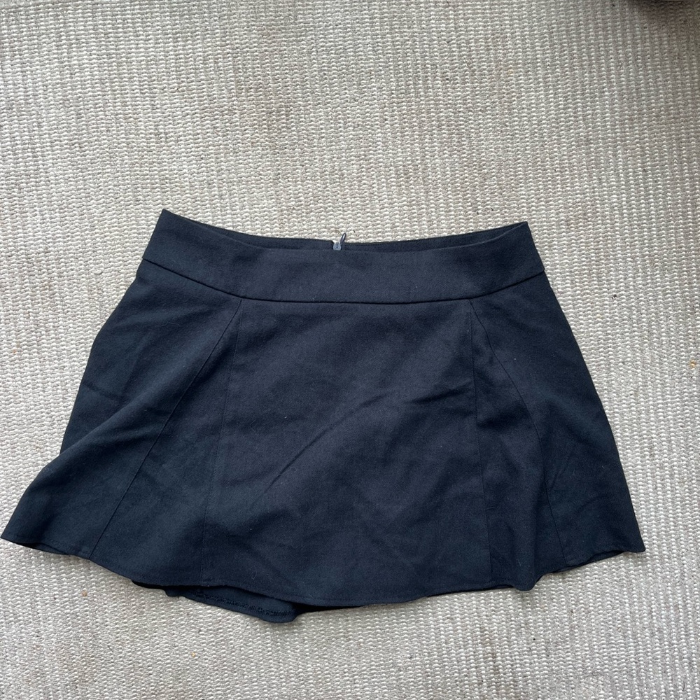 Brandy Melville Skort
